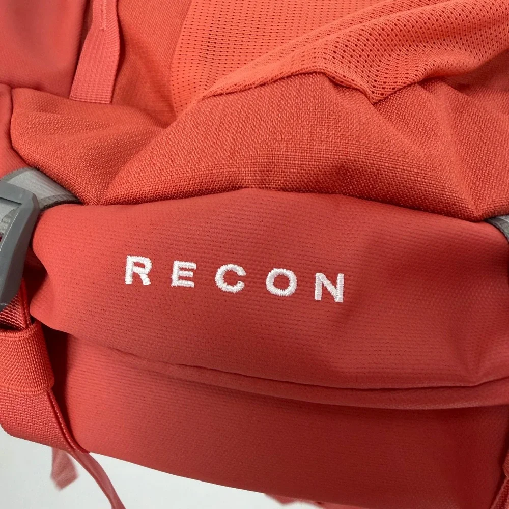 The North Face Recon Backpack Womens Mars Dust Red New Discontinued Color